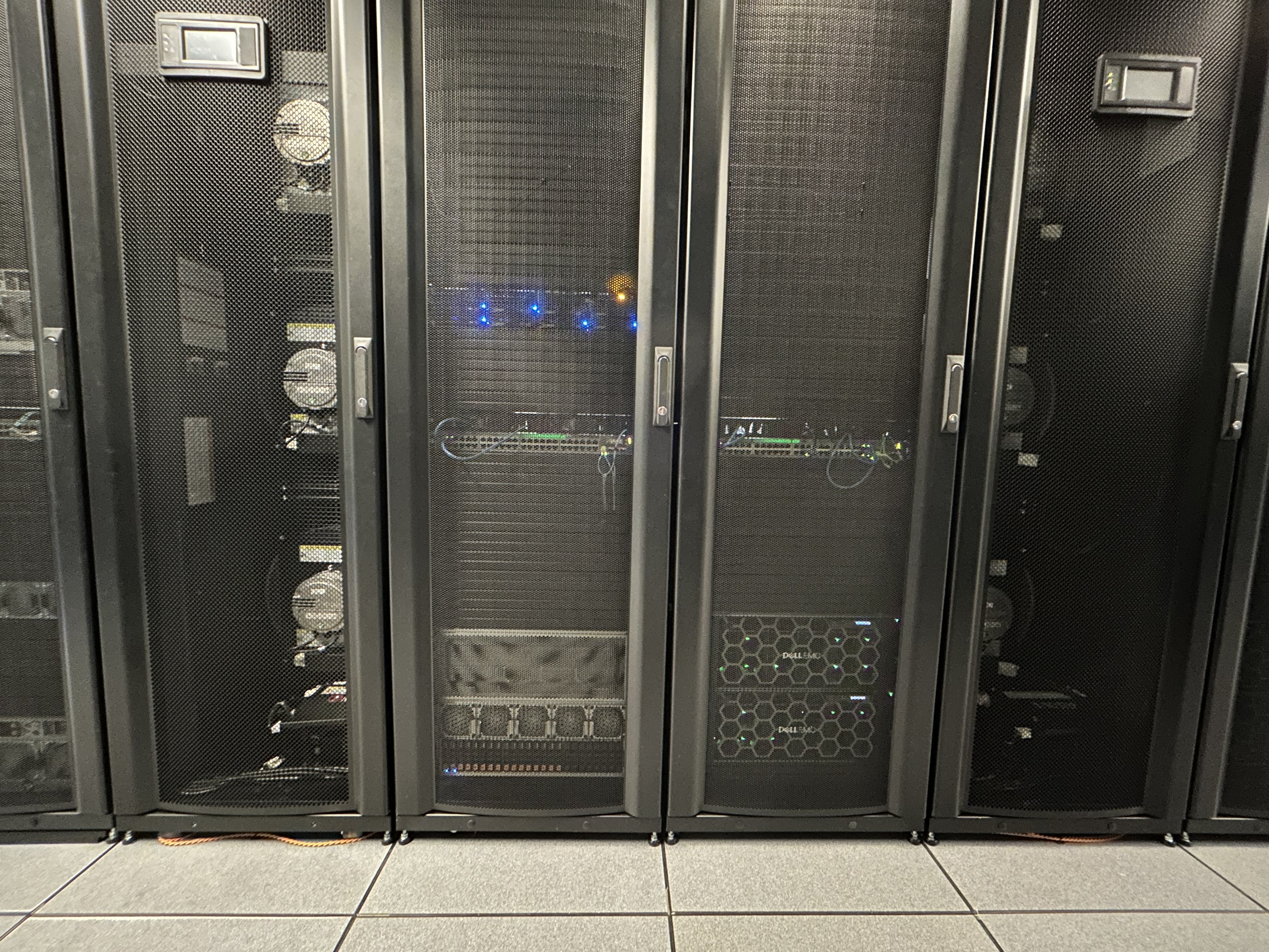 NVIDIA 4-way NVLINK machines
